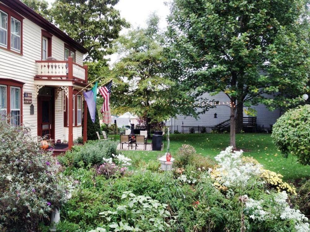 Captain Wohlt Inn Hermann Exterior photo